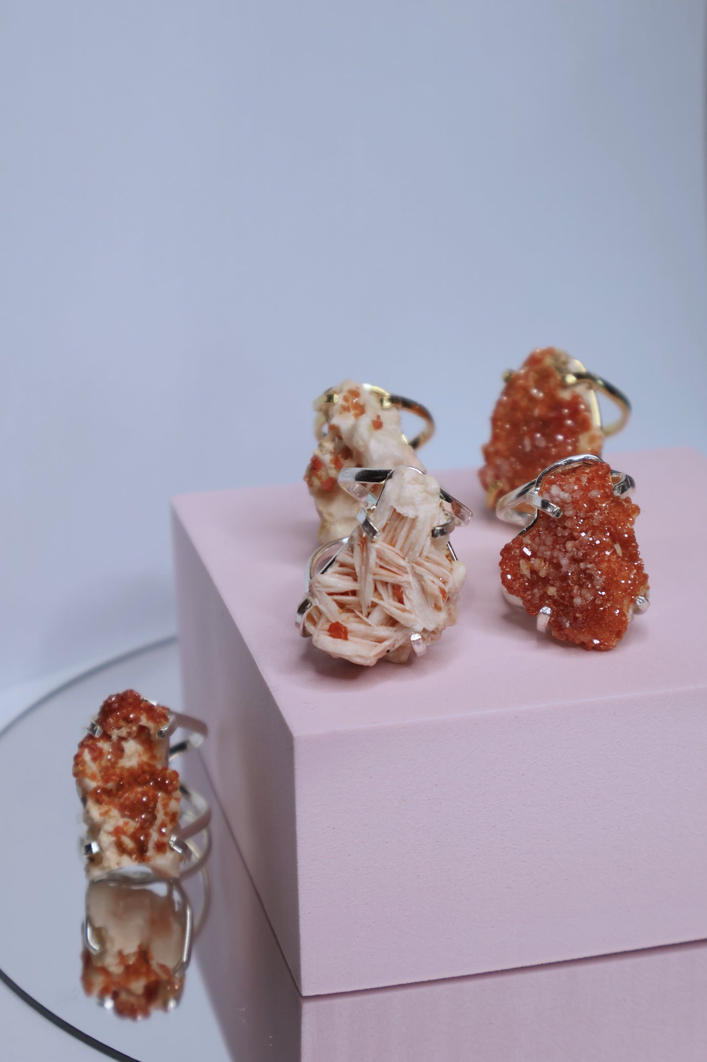 Vanadinite Arc Rings